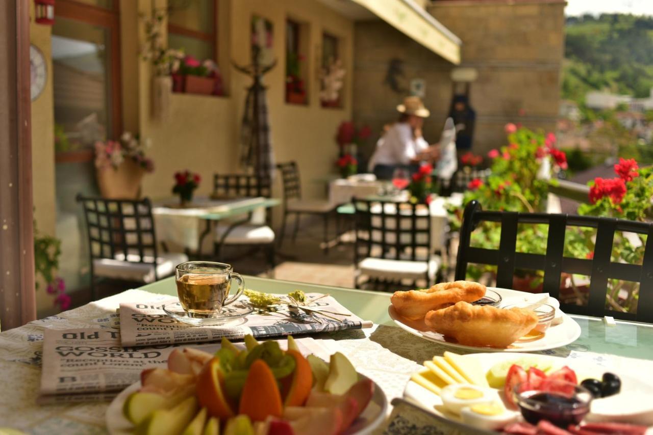 Mountain Boutique Family Hotel 代温 外观 照片